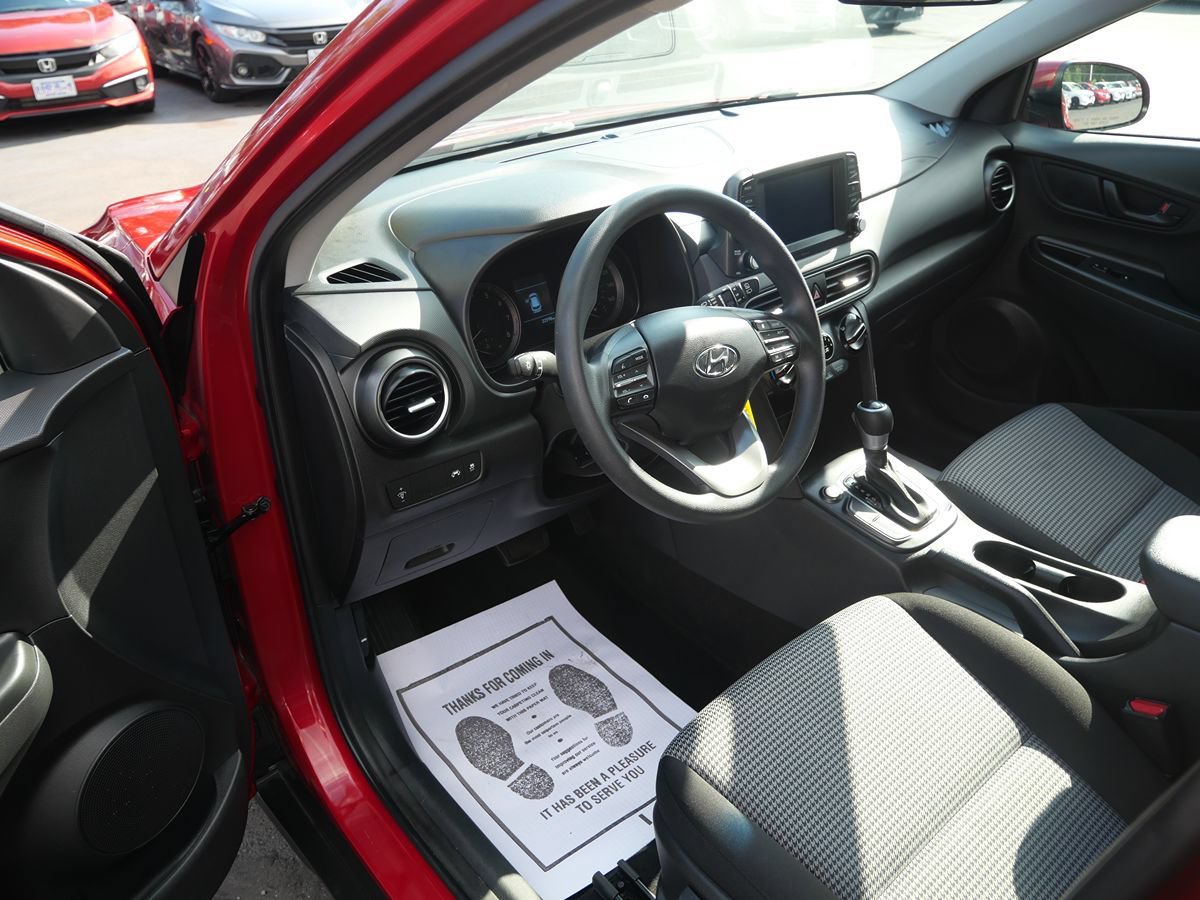 Used 2021 Hyundai Kona SE FWD image 9