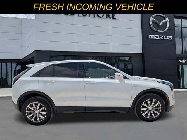 Used 2023 Cadillac XT4 Sport image 2