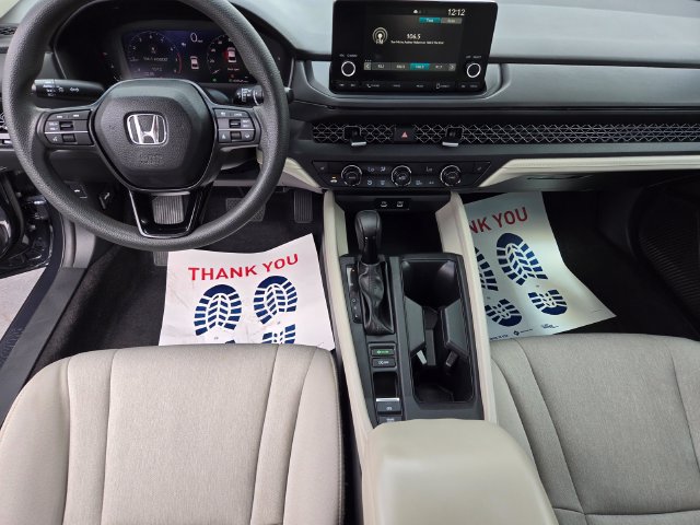 Certified 2023 Honda Accord EX image 13