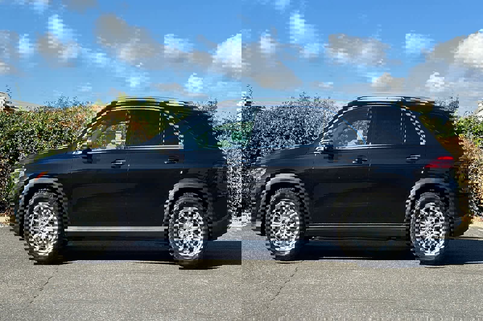 New 2026 Mercedes-Benz GLE 350 4MATIC image 6