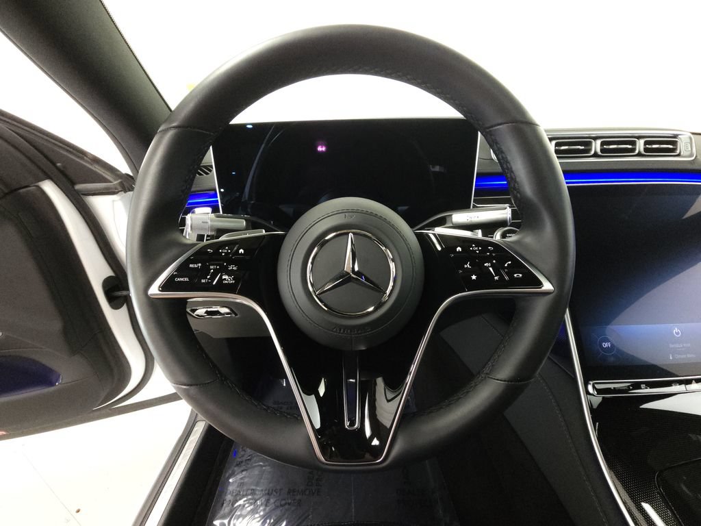 Used 2024 Mercedes-Benz S 580 4MATIC Sedan w/ AMG Line image 12