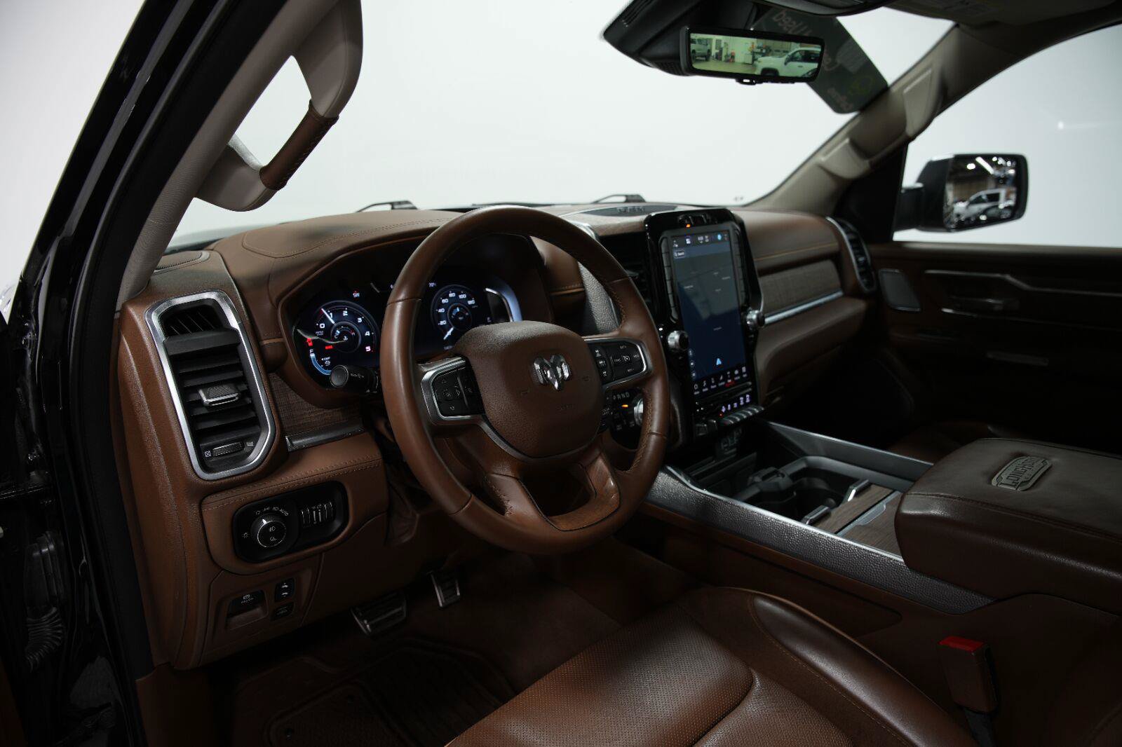Used 2023 RAM 1500 Limited AWD/4WD image 47
