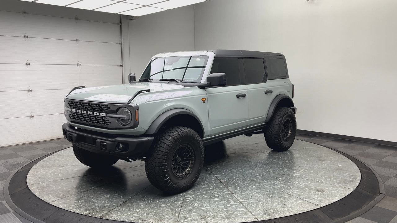 Used 2023 Ford Bronco Badlands AWD/4WD image 34