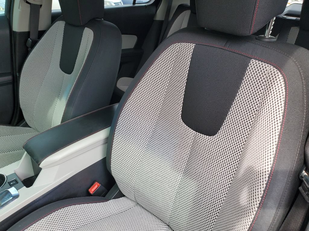 Used 2011 Chevrolet Equinox LT FWD image 18