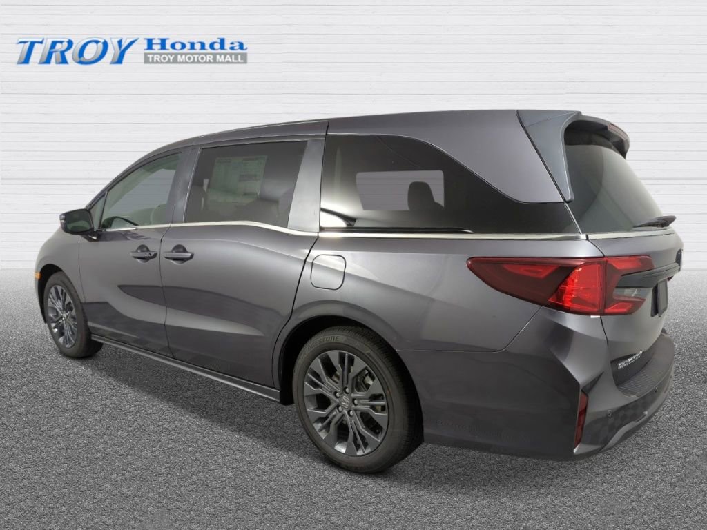 New 2026 Honda Odyssey Touring image 2