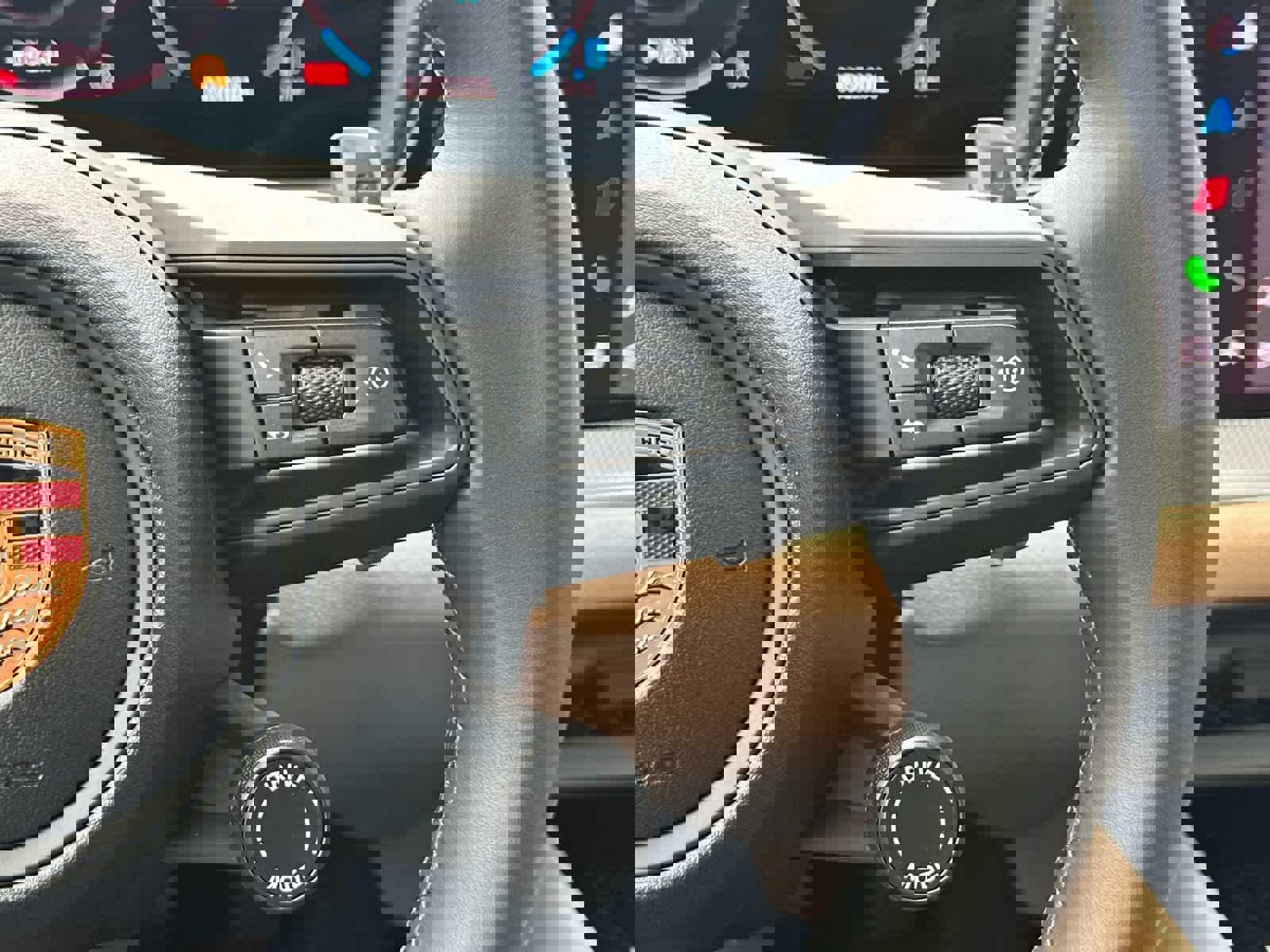 New 2026 Porsche Cayenne image 29