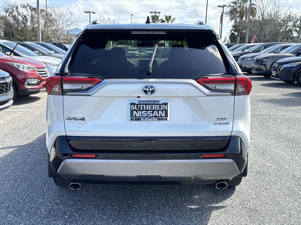 Used 2021 Toyota RAV4 XSE image 5