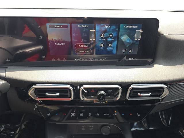 New 2026 Nissan Sentra SR w/ SR Premium Package FWD image 17