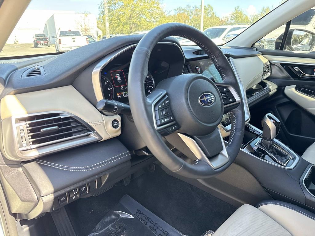 Used 2023 Subaru Outback Limited image 25