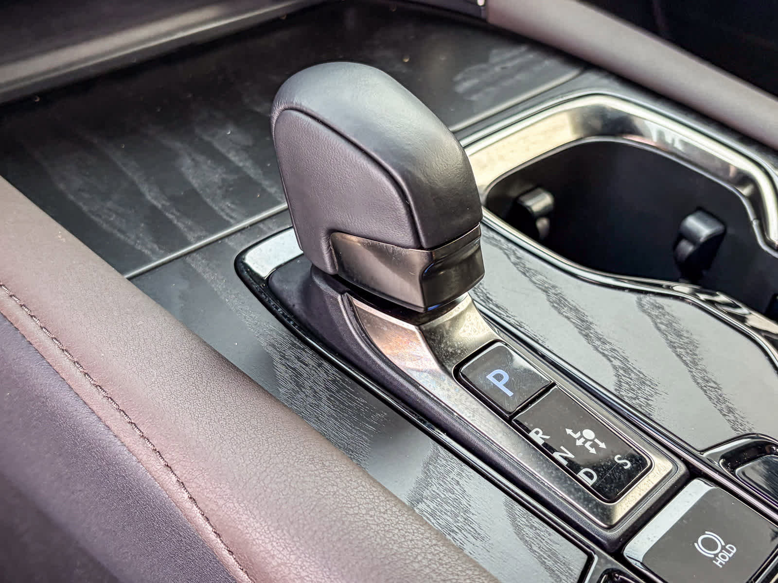 Certified 2024 Lexus RX 350 w/ Convenience Package image 18