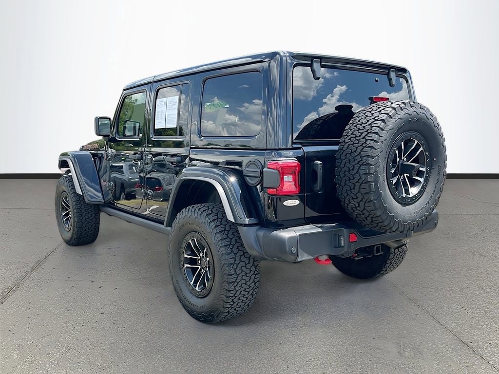 Certified 2025 Jeep Wrangler Unlimited Rubicon AWD/4WD image 5