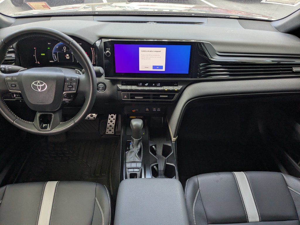 Used 2025 Toyota Camry SE w/ Multimedia Upgrade Package FWD image 14