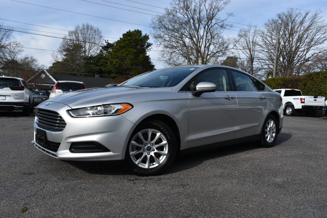 Used 2016 Ford Fusion S image 41