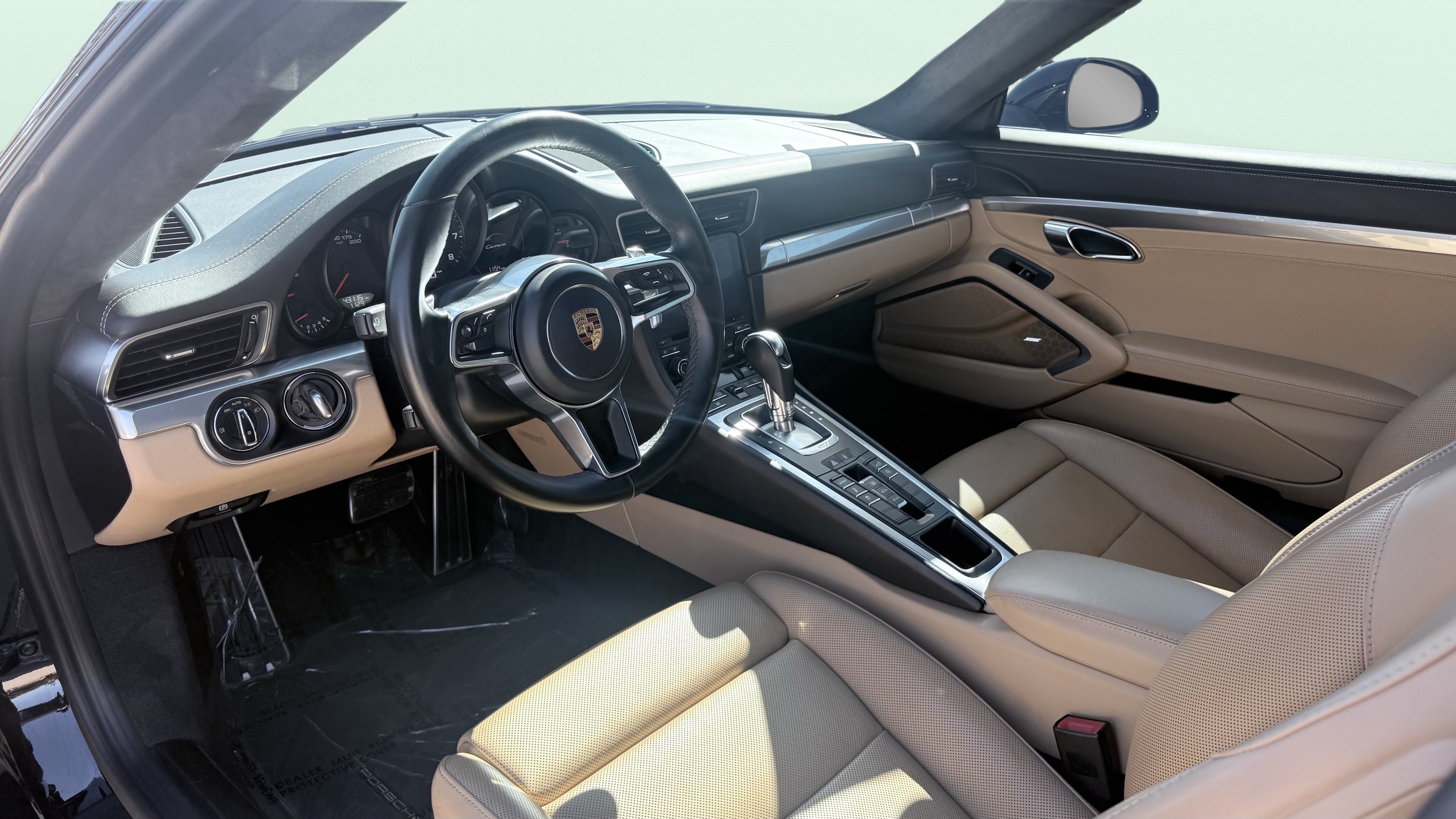 Used 2018 Porsche 911 Carrera RWD image 4