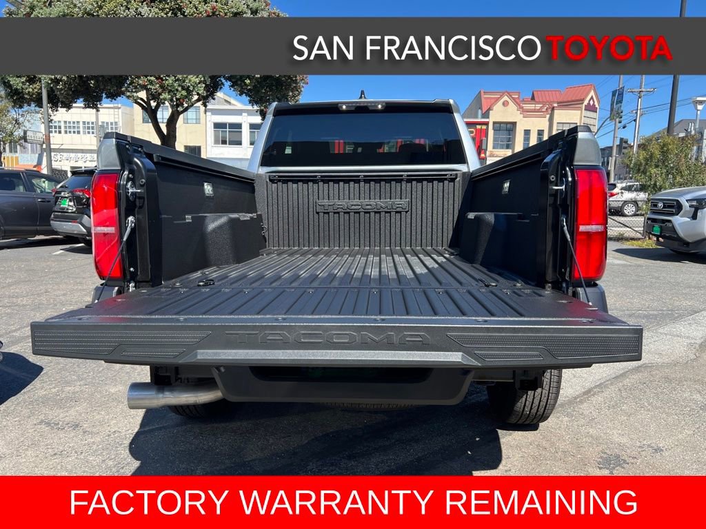 Used 2025 Toyota Tacoma SR image 29