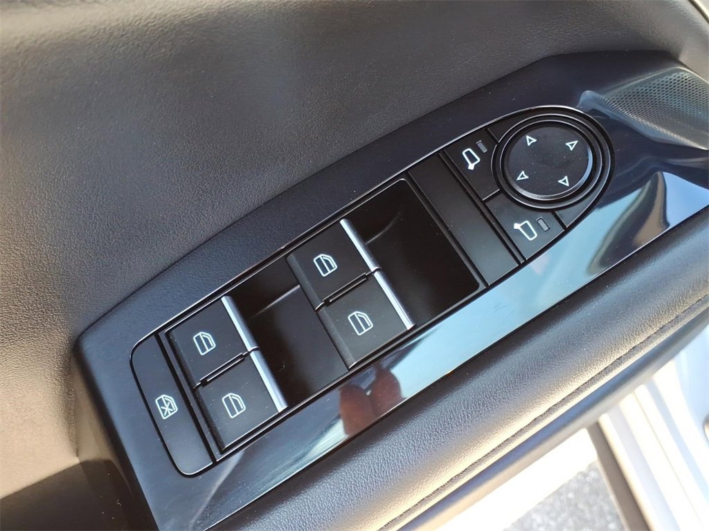 Certified 2023 MAZDA MAZDA3 AWD 2.5 Turbo Hatchback image 13