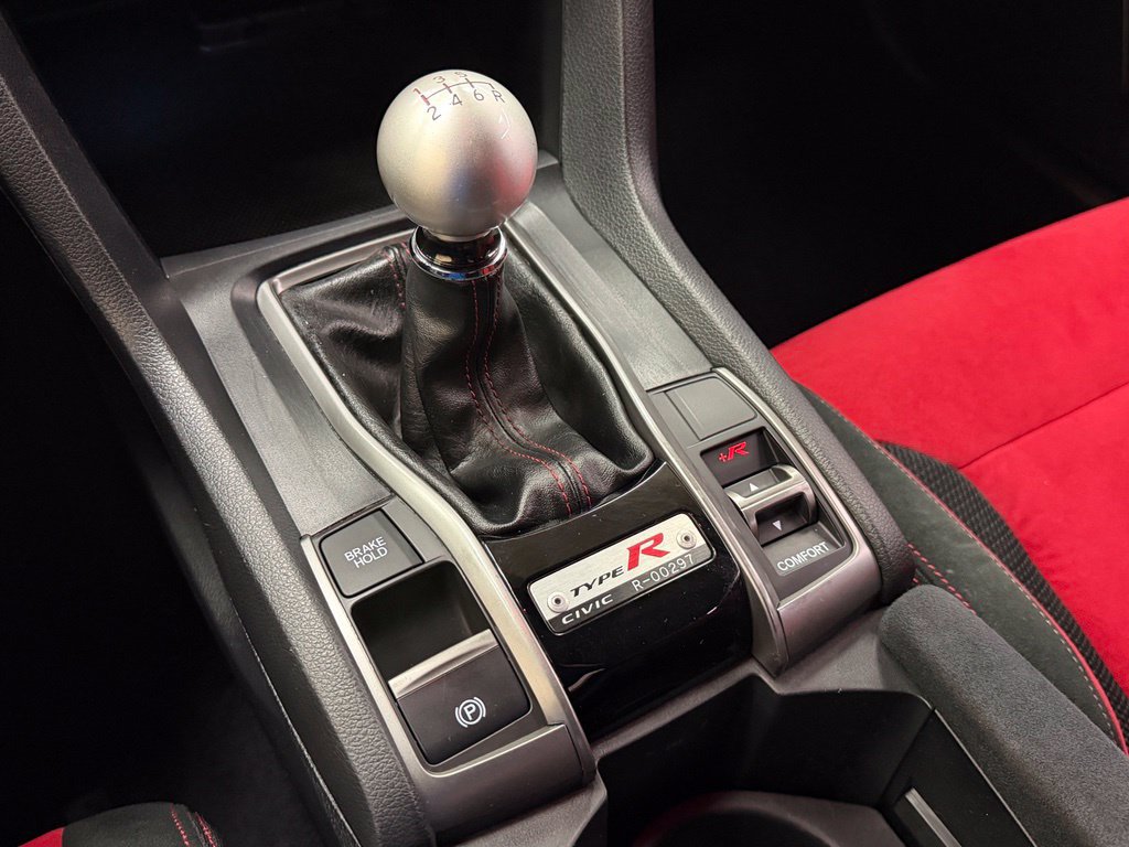 Used 2017 Honda Civic Type R image 26