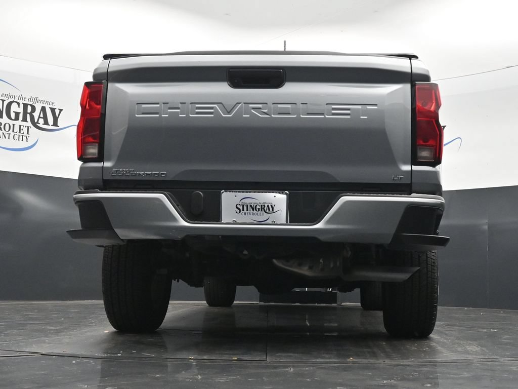 Used 2024 Chevrolet Colorado LT RWD image 31