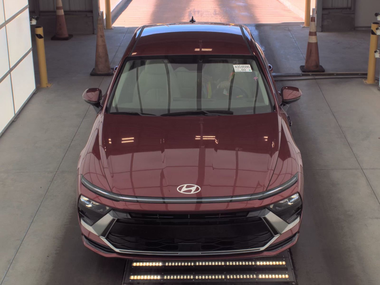 Used 2024 Hyundai Sonata SEL FWD image 2