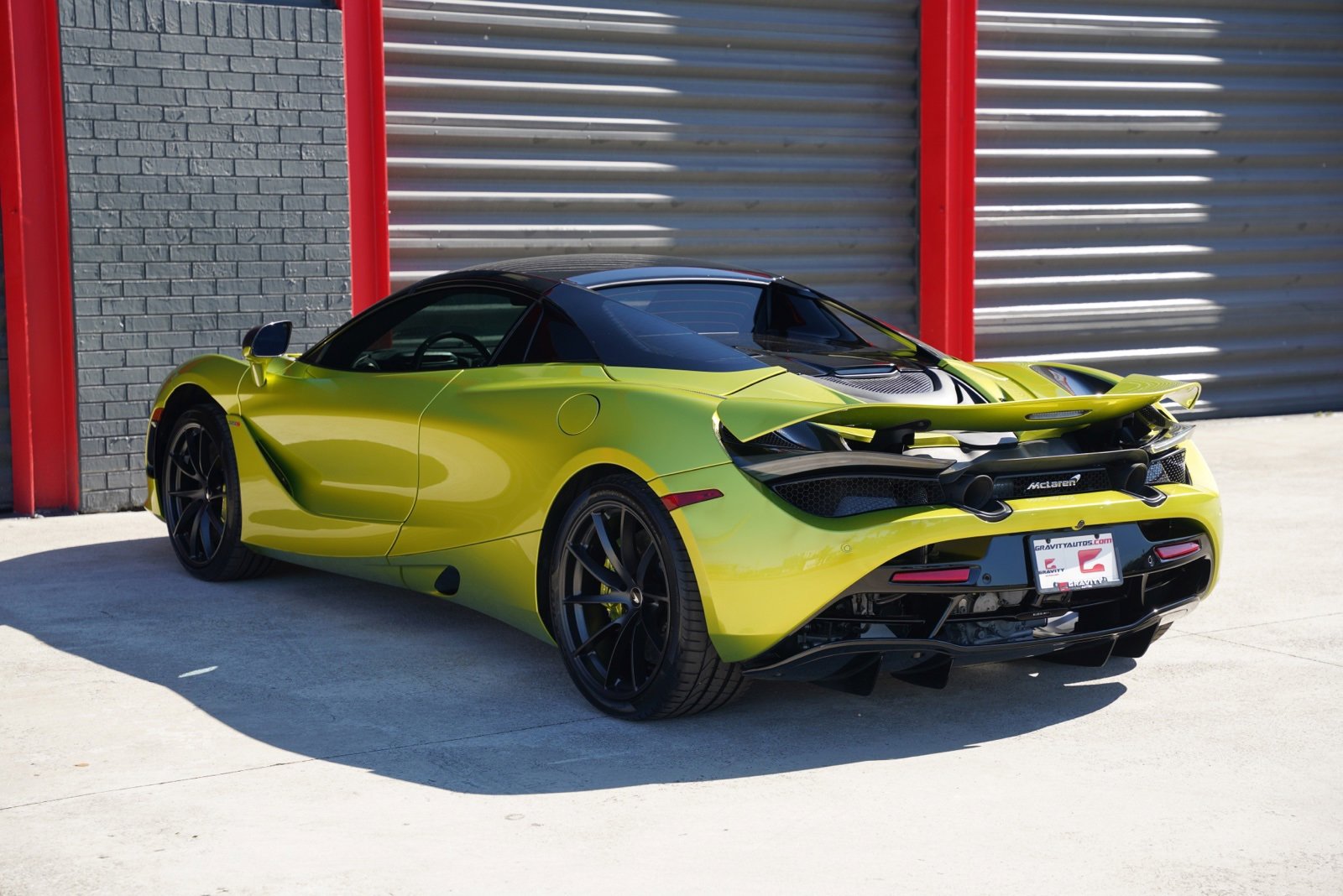 Used 2022 McLaren 720S Luxury image 9