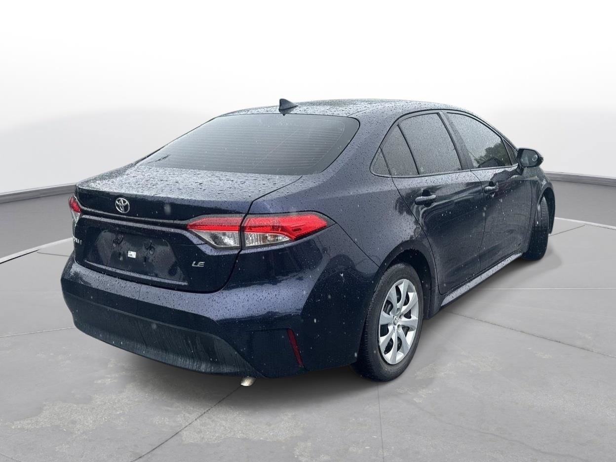 Used 2023 Toyota Corolla LE FWD image 6