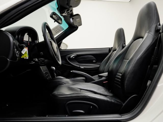 Used 2001 Porsche 911 Carrera RWD image 8
