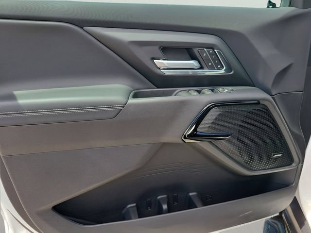 New 2026 Chevrolet Silverado EV LT w/ Plus Package AWD/4WD image 17