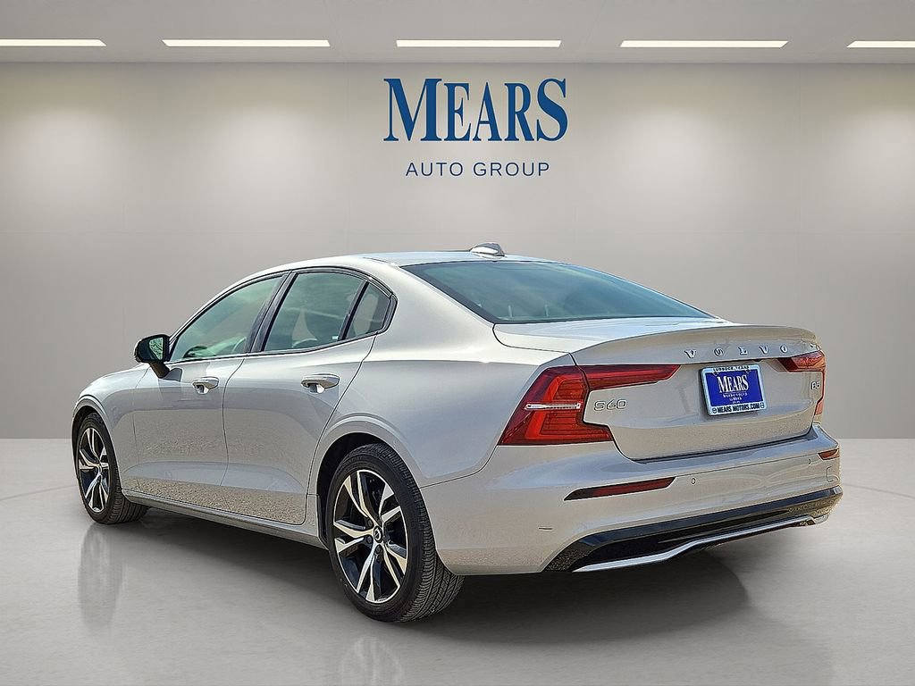 Used 2024 Volvo S60 B5 Core image 4