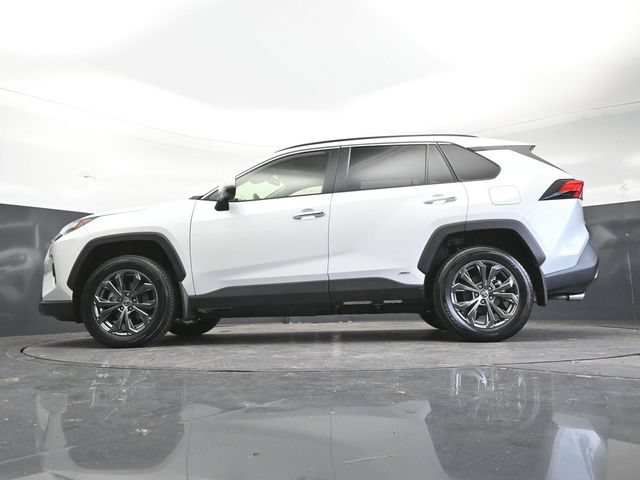 Used 2023 Toyota RAV4 Limited AWD/4WD image 28