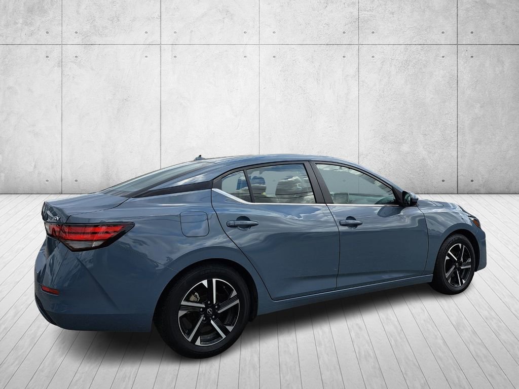 Used 2024 Nissan Sentra SV image 5