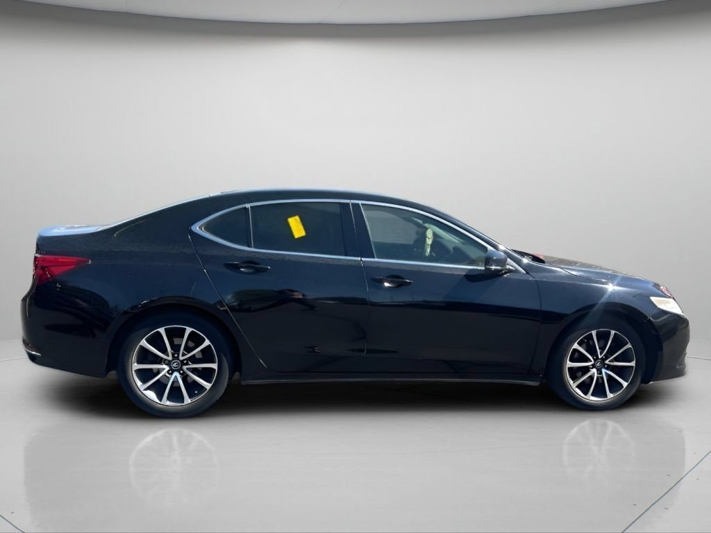 Used 2016 Acura TLX w/ Technology Package FWD image 4