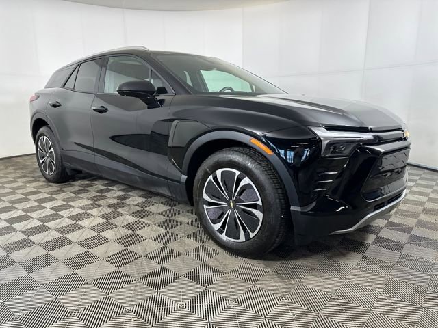 Used 2024 Chevrolet Blazer EV LT image 2