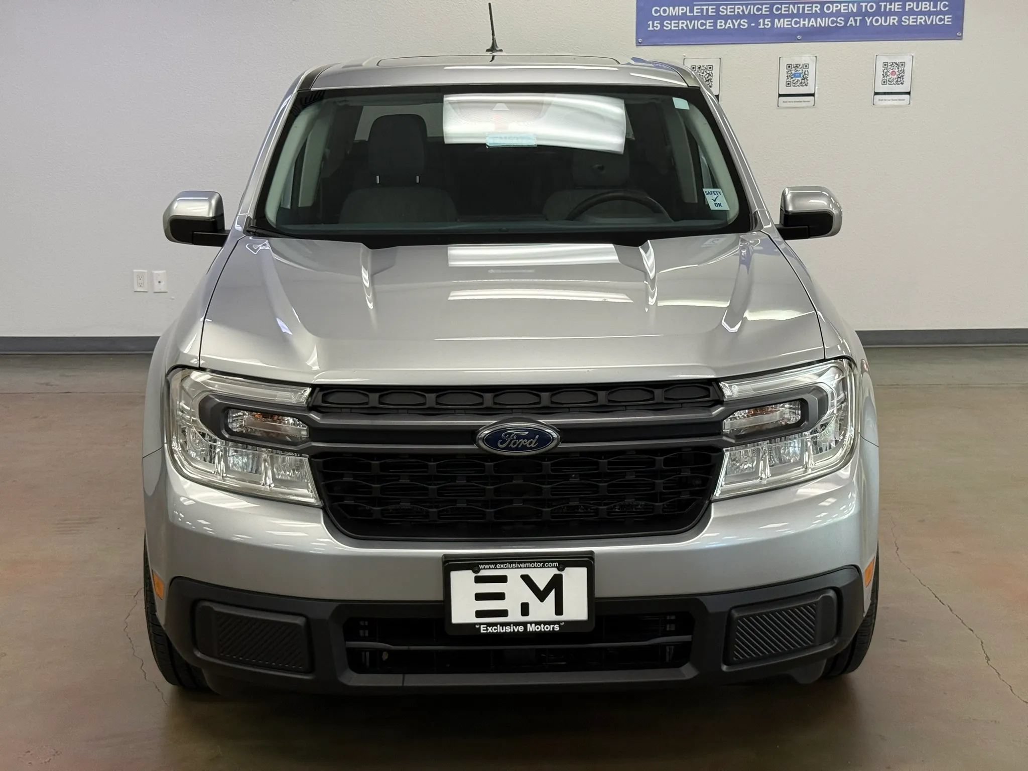 Used 2023 Ford Maverick XLT w/ XLT Luxury Package FWD image 3