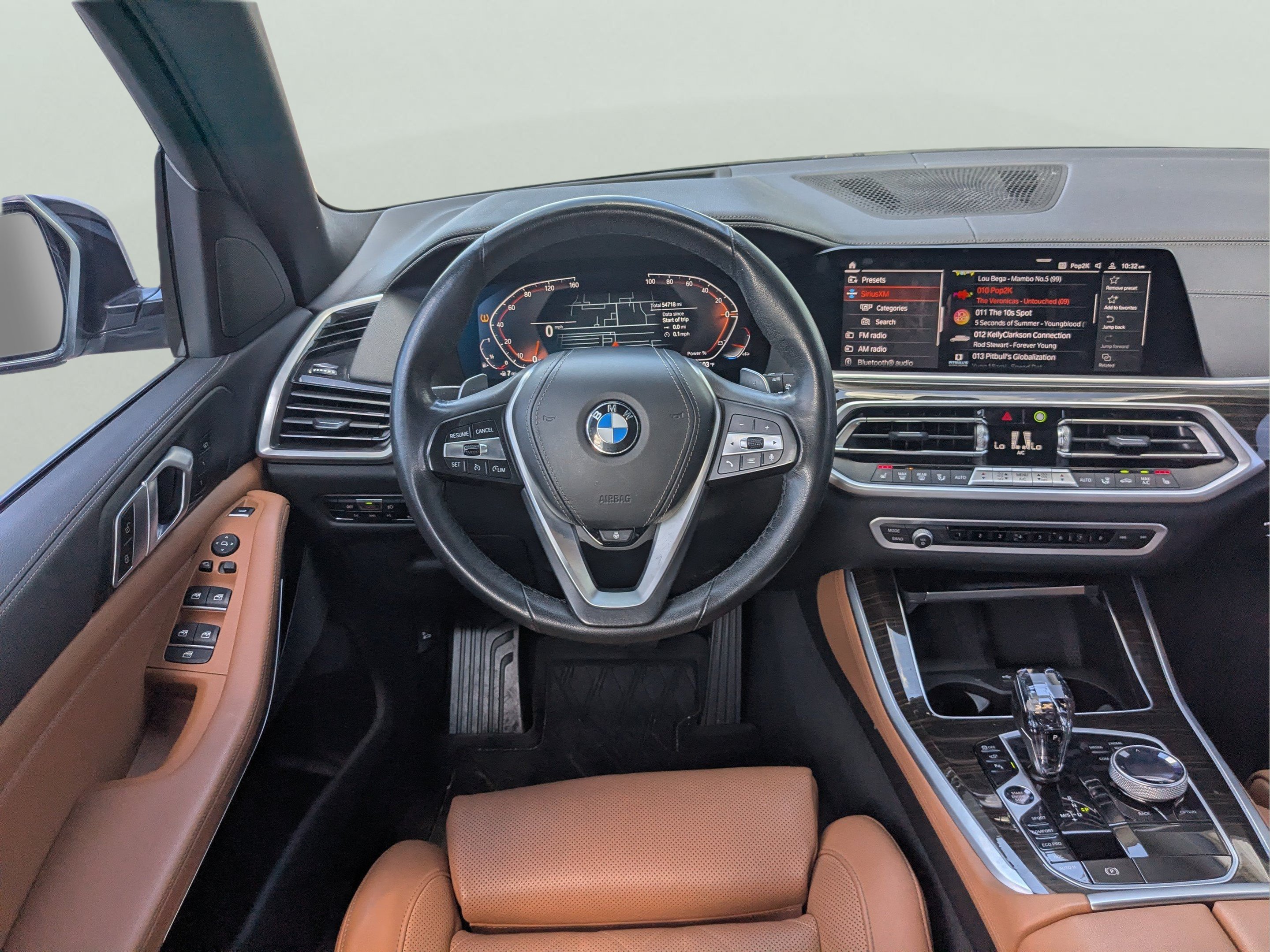 Used 2023 BMW X5 xDrive40i w/ Premium Package AWD/4WD image 12