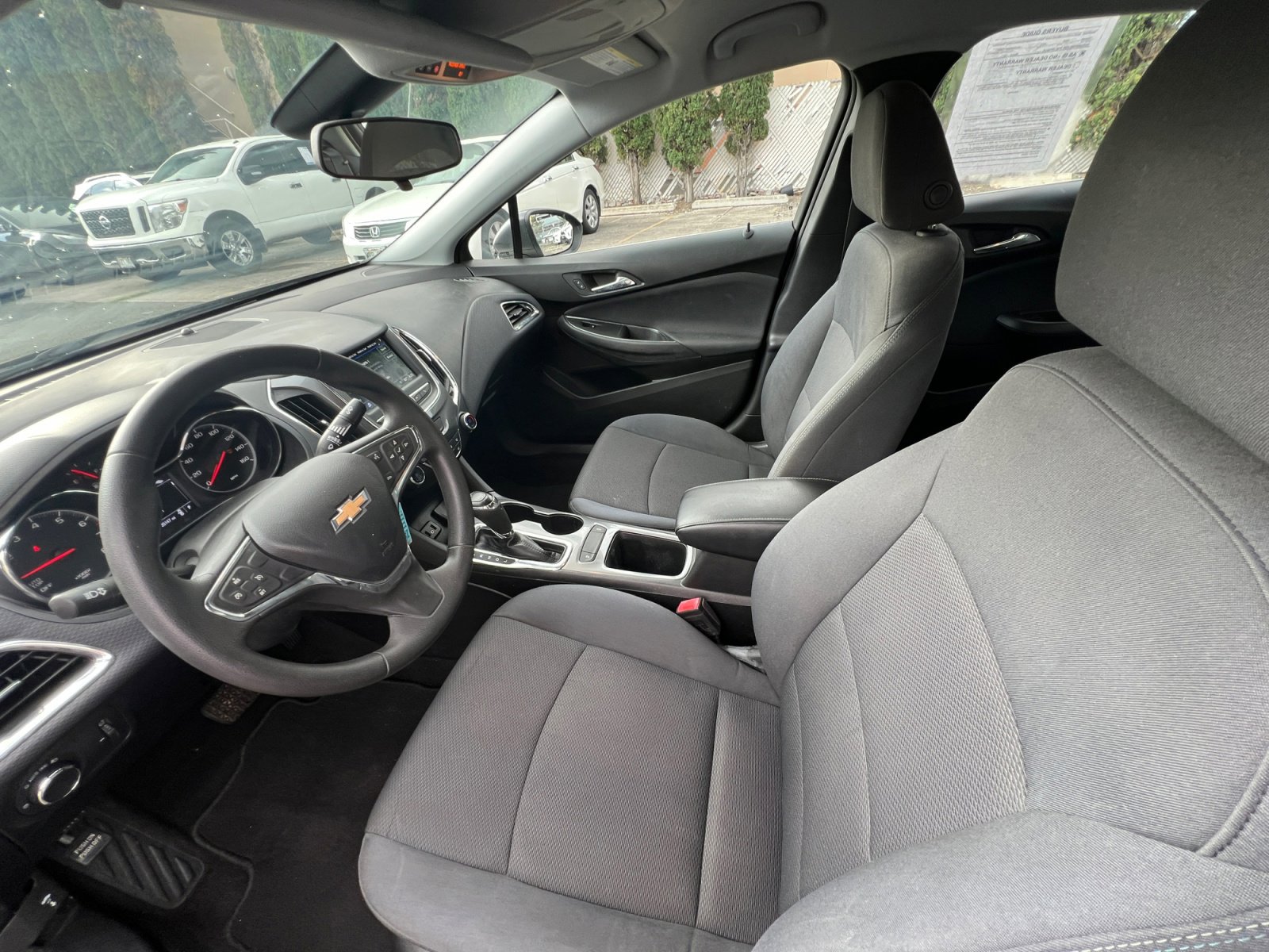 Used 2019 Chevrolet Cruze LT image 23
