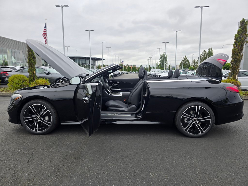 New 2026 Mercedes-Benz CLE 300 4MATIC Cabriolet image 11