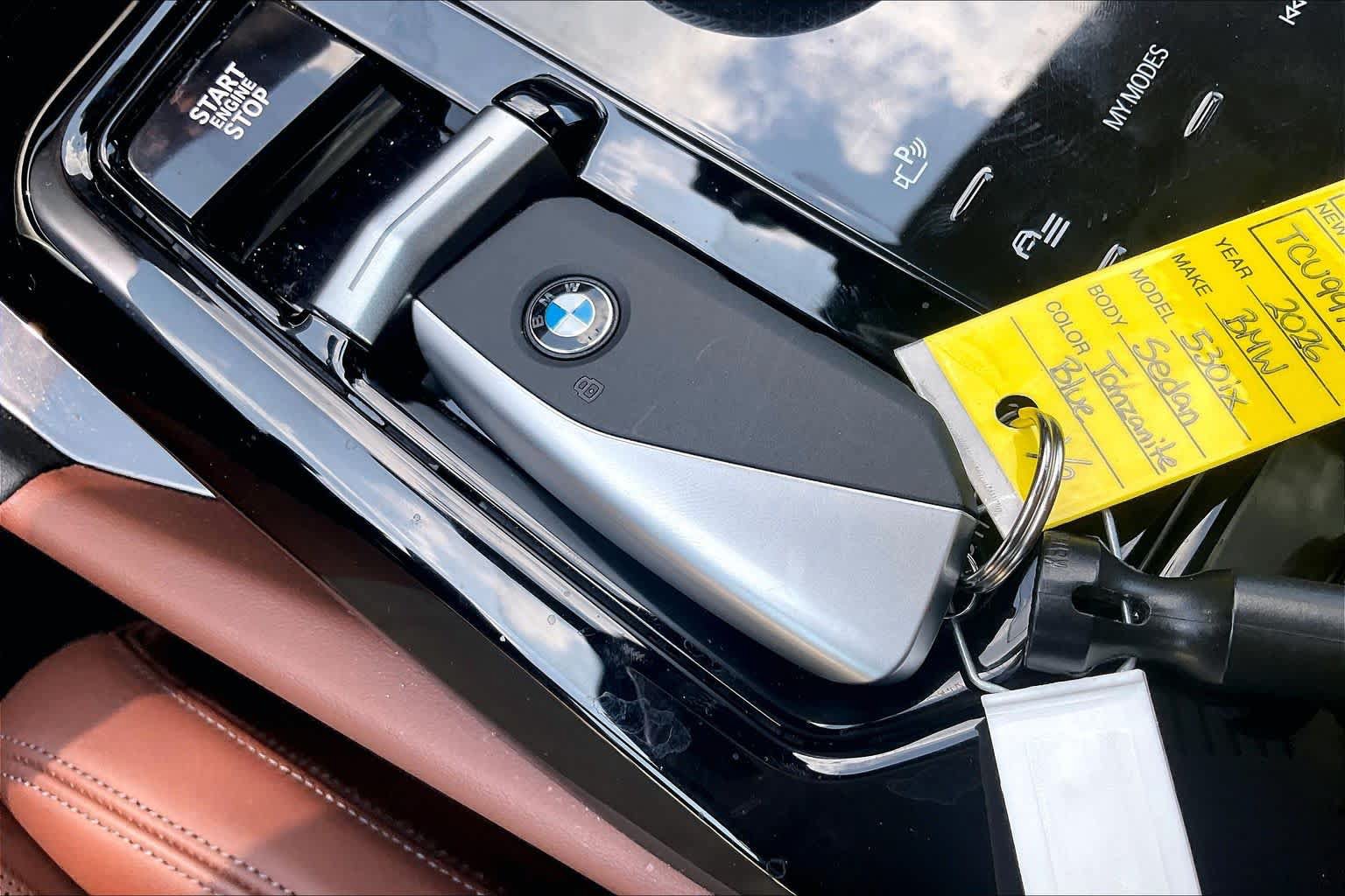 Used 2026 BMW 530i xDrive AWD/4WD image 14