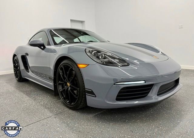 Used 2024 Porsche 718 Cayman image 8