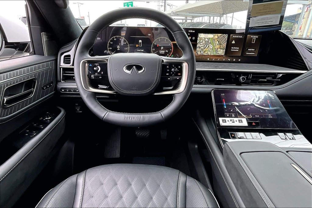 Used 2026 INFINITI QX80 Autograph w/ Premium Cargo Package AWD/4WD image 7