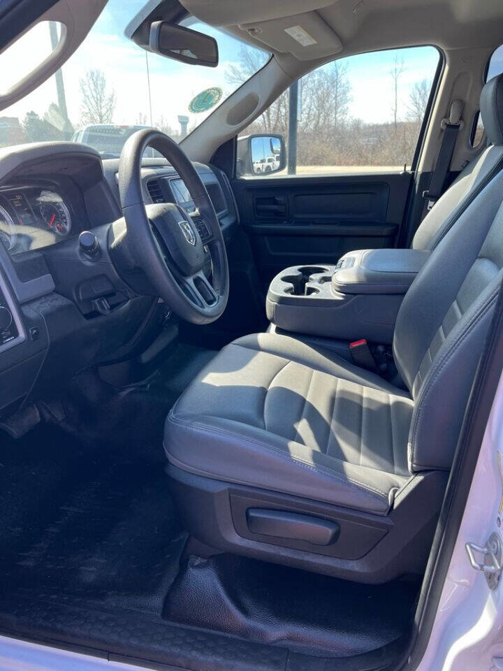 Used 2020 RAM 1500 Express image 11