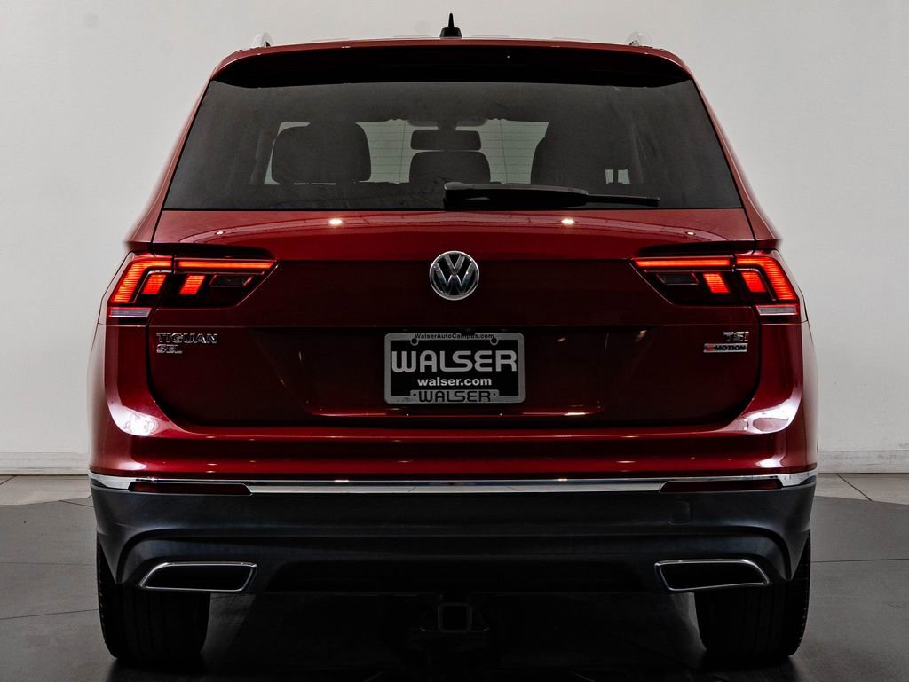 Used 2018 Volkswagen Tiguan SEL AWD/4WD image 7