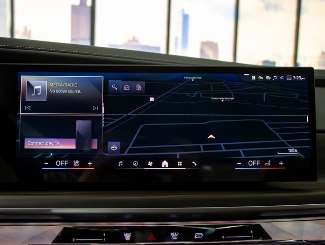 New 2026 BMW 760i xDrive w/ Executive Package image 18