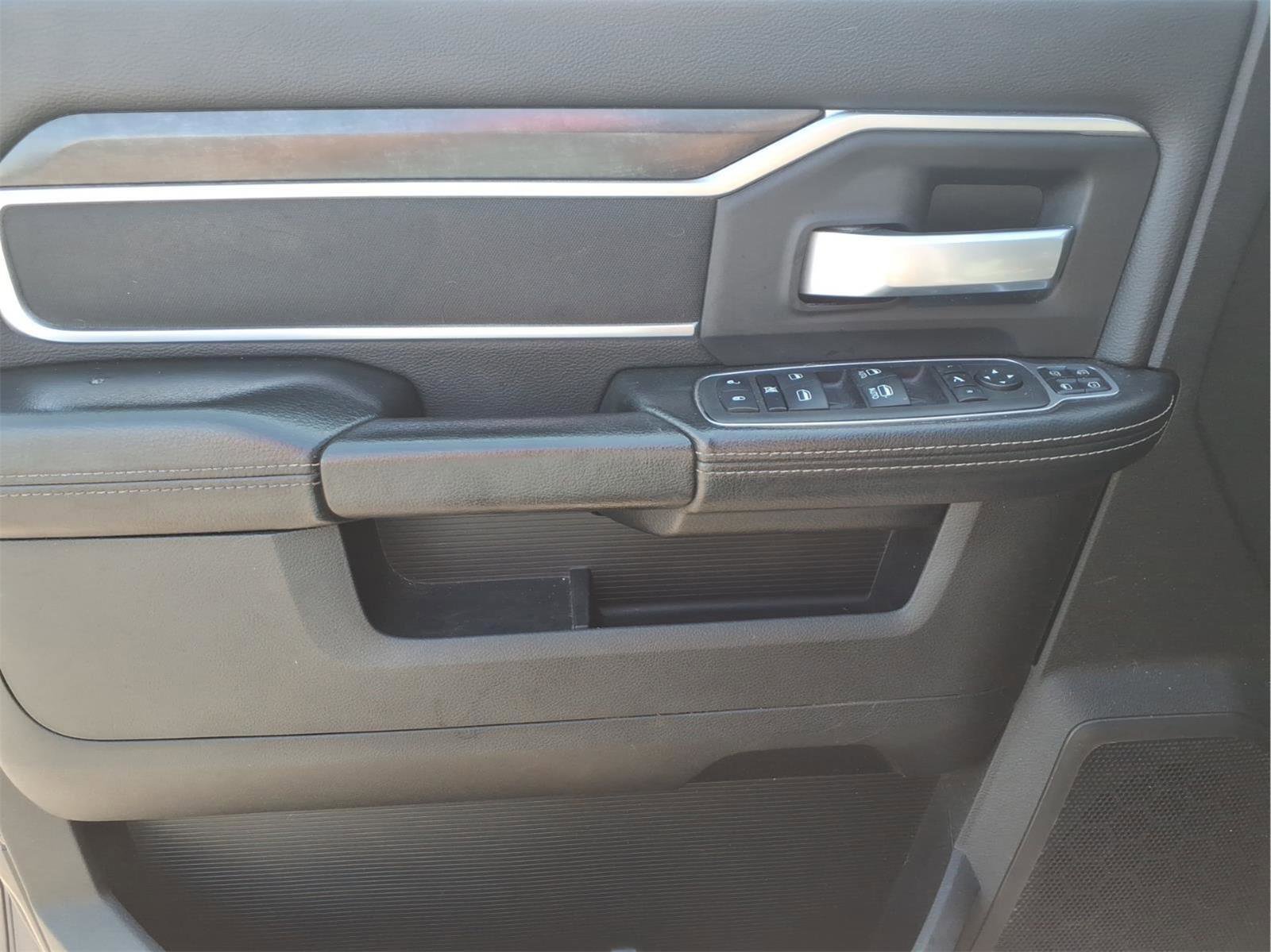 Used 2024 RAM 2500 Big Horn AWD/4WD image 13