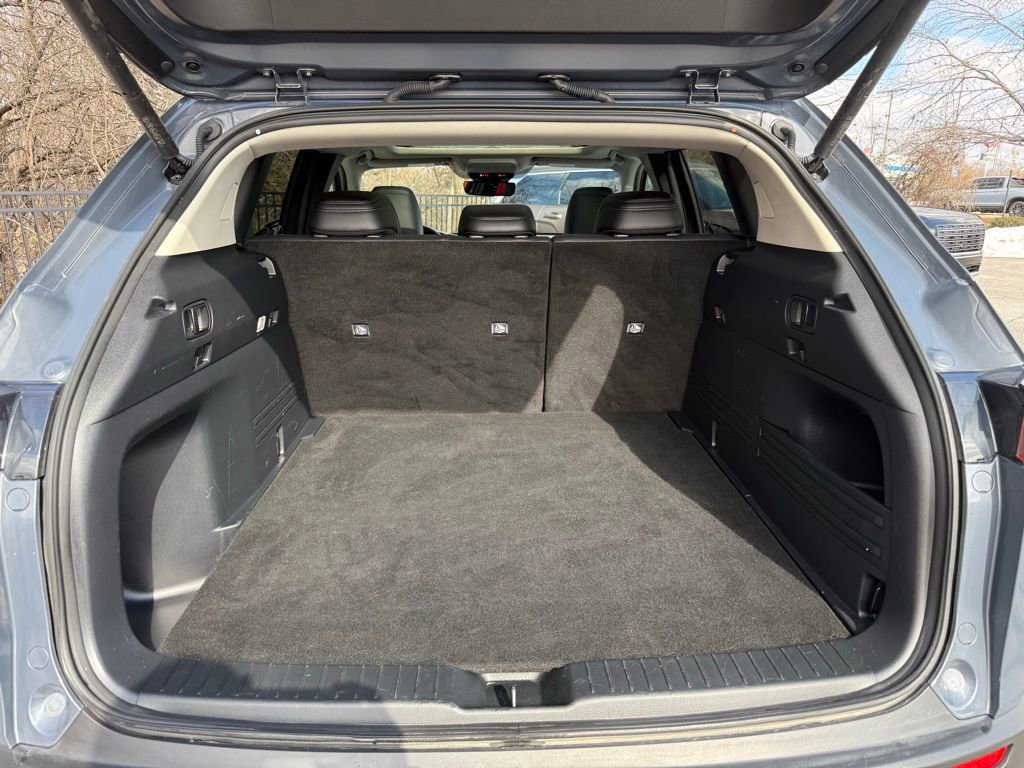 Used 2025 MAZDA CX-50 AWD 2.5 Hybrid w/ Premium Pkg image 33