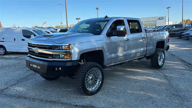 Used 2019 Chevrolet Silverado 2500 LTZ w/ Duramax Plus Package image 2