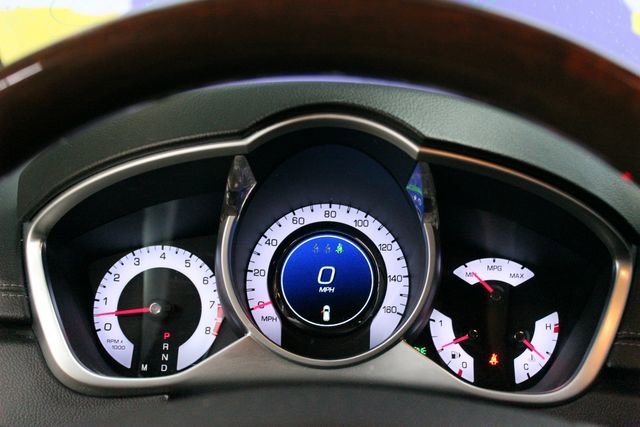Used 2011 Cadillac SRX Luxury FWD image 17