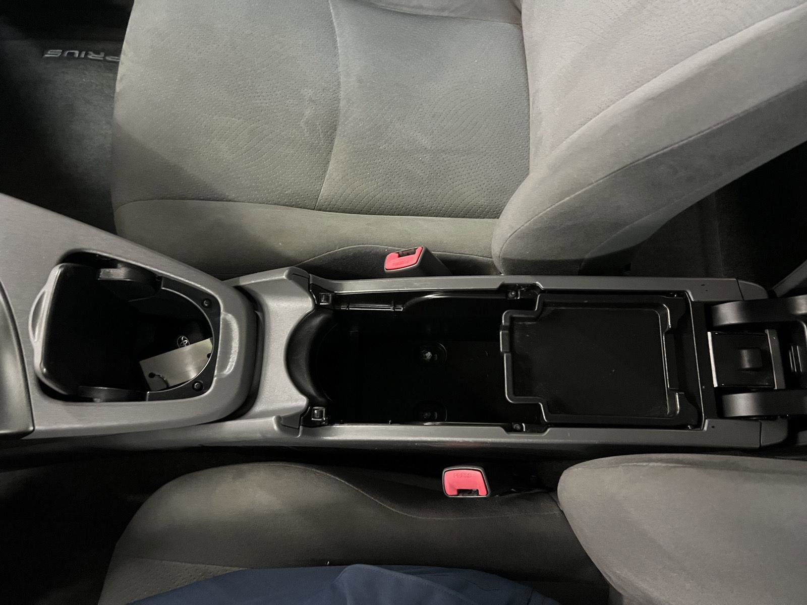 Used 2010 Toyota Prius Five image 21