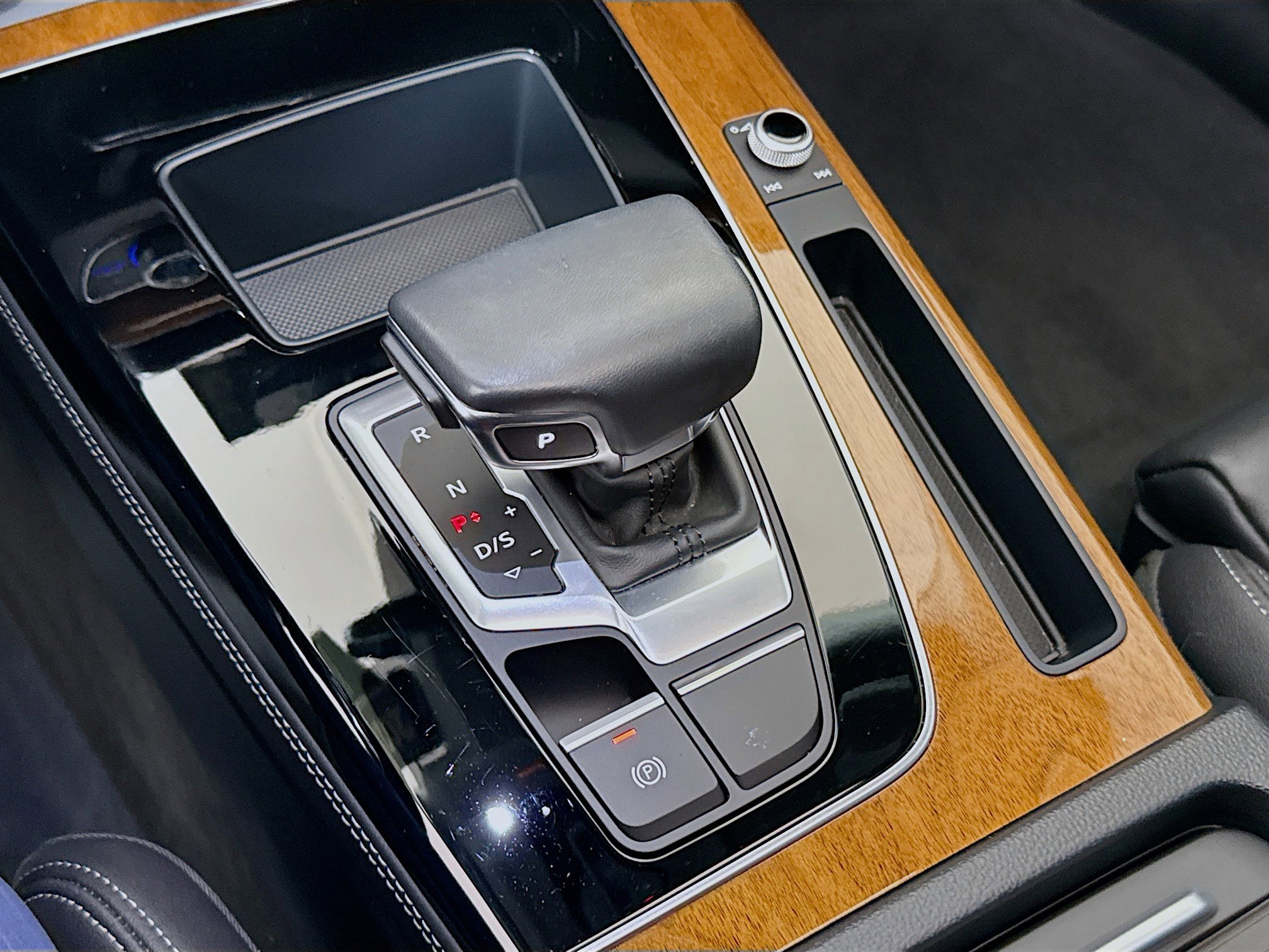 Used 2023 Audi Q5 2.0T Prestige image 19