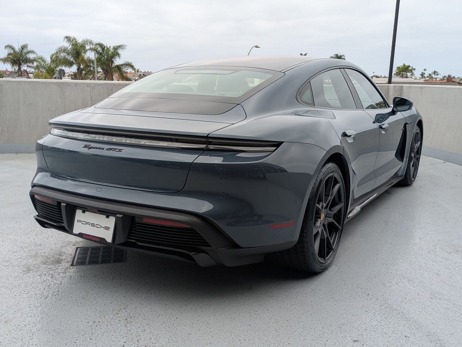 New 2026 Porsche Taycan GTS image 9