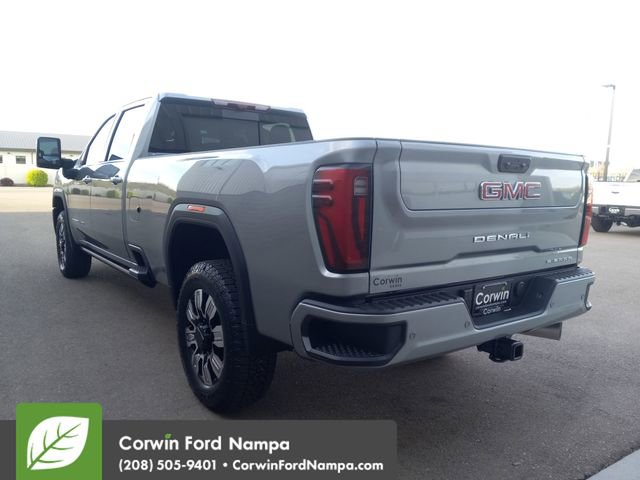 Used 2025 GMC Sierra 3500 Denali w/ Denali Reserve Package AWD/4WD image 5